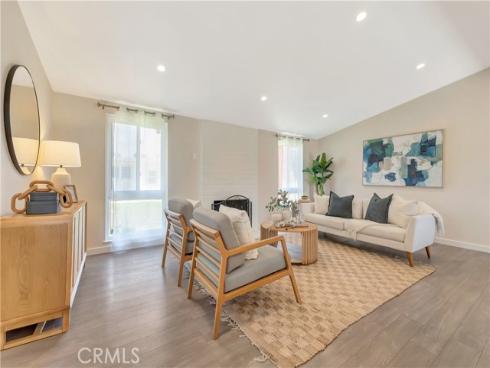 2136 Parsons , Costa Mesa, CA