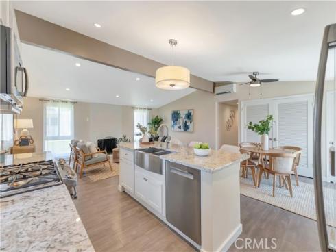 2136 Parsons , Costa Mesa, CA