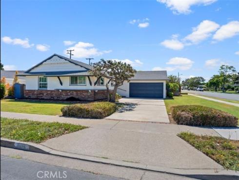 3074 Warren , Costa Mesa, CA