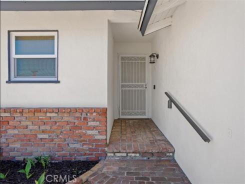 3074 Warren , Costa Mesa, CA