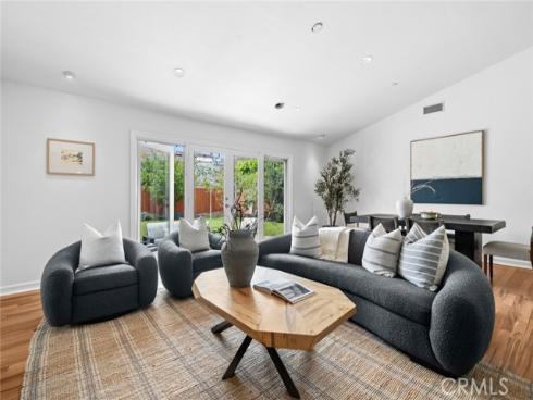 2665 Club Mesa Place, Costa Mesa, CA