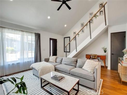 153 Lexington , Costa Mesa, CA