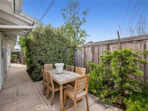 782 W 18th Street, Costa Mesa, CA