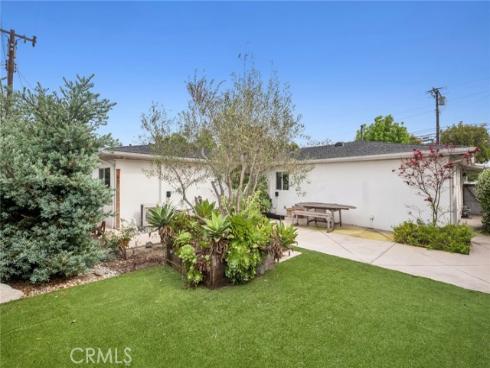 782 W 18th Street, Costa Mesa, CA