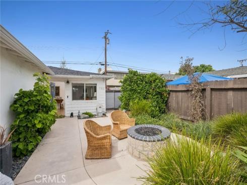 782 W 18th Street, Costa Mesa, CA