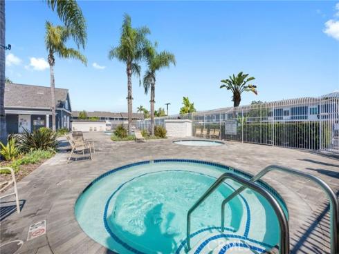 115 Morristown , Costa Mesa, CA