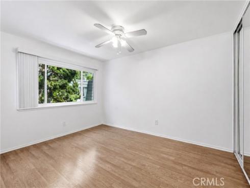 1646 Iowa C , Costa Mesa, CA