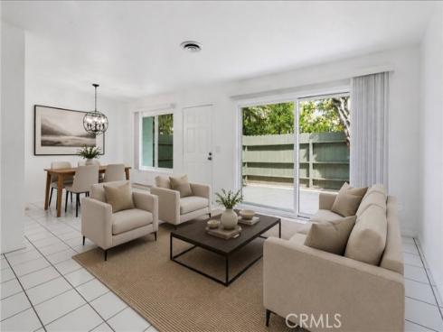 1646 Iowa C , Costa Mesa, CA