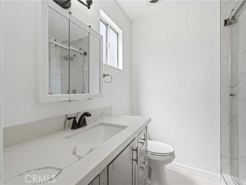 1646 Iowa C , Costa Mesa, CA