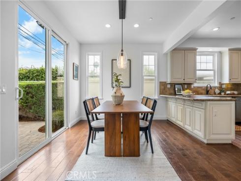 1578  Redlands  , Costa Mesa, CA