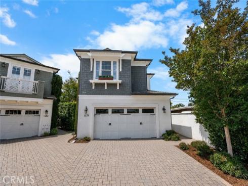 1578  Redlands  , Costa Mesa, CA
