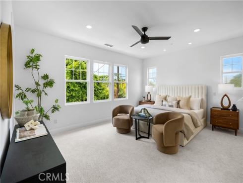 1578  Redlands  , Costa Mesa, CA