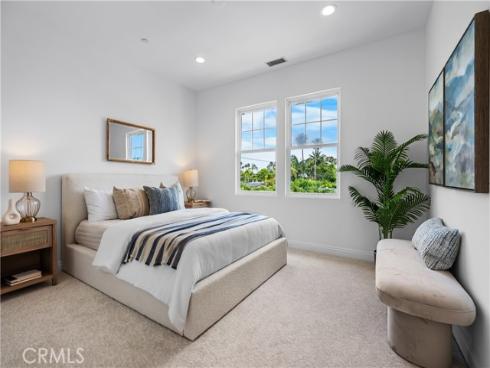 1578  Redlands  , Costa Mesa, CA