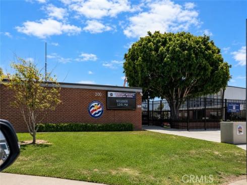 1578  Redlands  , Costa Mesa, CA