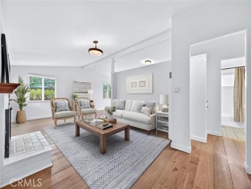1962 Fullerton Avenue, Costa Mesa, CA