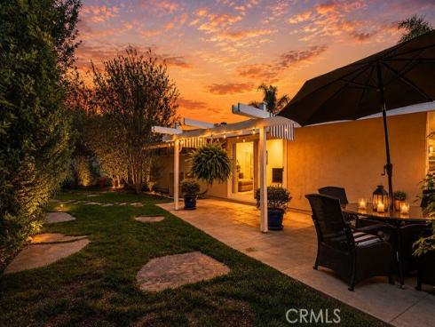 412 Princeton Drive, Costa Mesa, CA