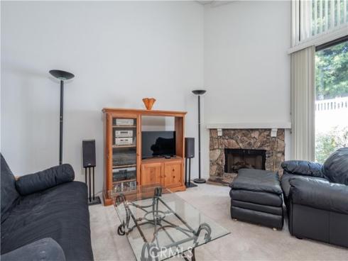 380 W Wilson F106 , Costa Mesa, CA