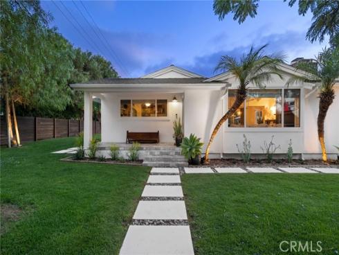 299 Mesa Drive, Costa Mesa, CA