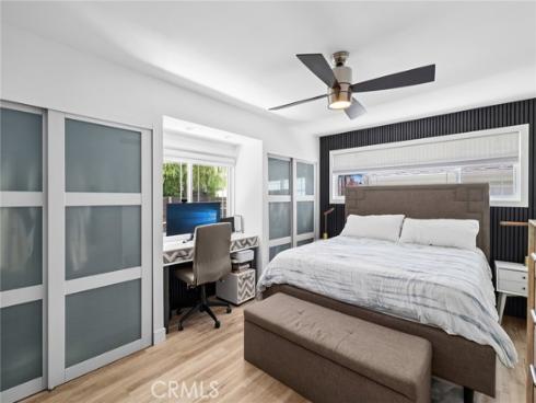 299 Mesa Drive, Costa Mesa, CA