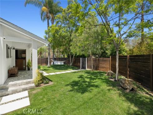 299 Mesa Drive, Costa Mesa, CA