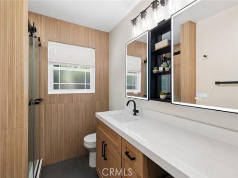 299 Mesa Drive, Costa Mesa, CA