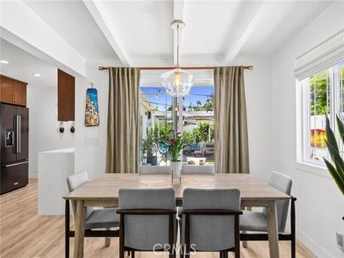 299 Mesa Drive, Costa Mesa, CA