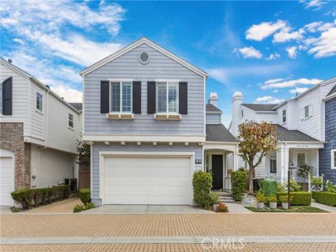 302 Canoe Pond , Costa Mesa, CA