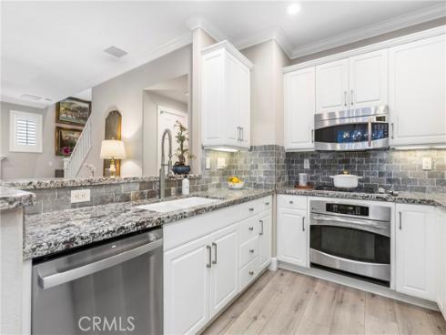 302 Canoe Pond , Costa Mesa, CA