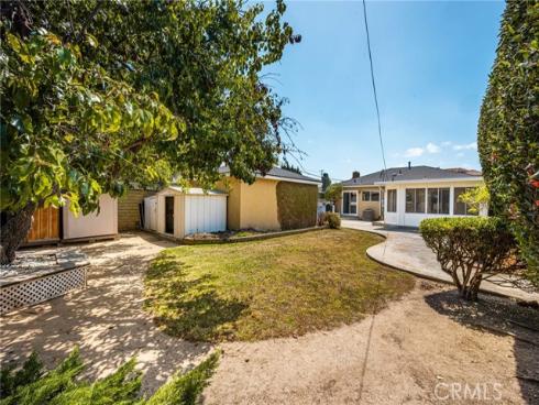 2687  Riverside  , Costa Mesa, CA