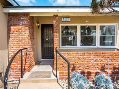 2687  Riverside  , Costa Mesa, CA