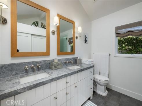 415 Walnut , Costa Mesa, CA