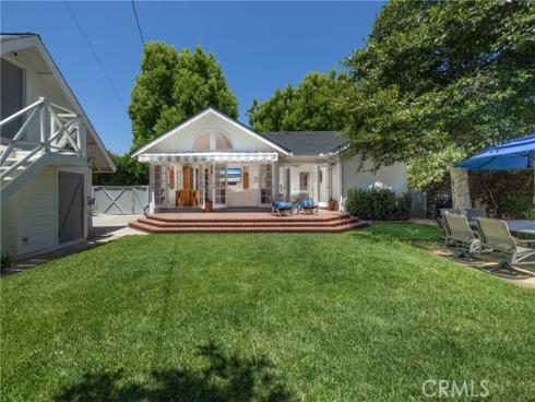 415 Walnut , Costa Mesa, CA