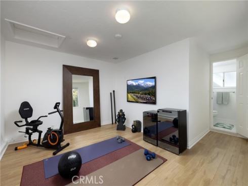 415 Walnut , Costa Mesa, CA