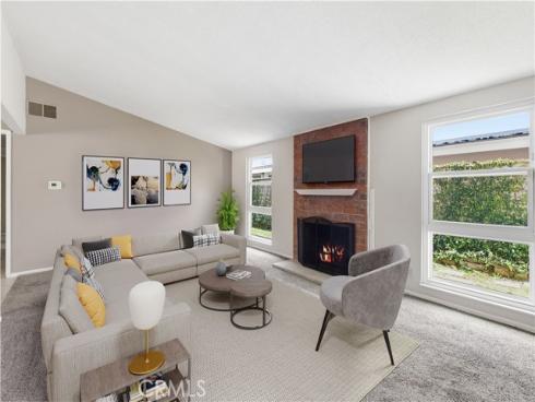 2128 College , Costa Mesa, CA