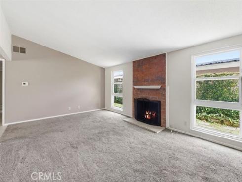 2128 College , Costa Mesa, CA