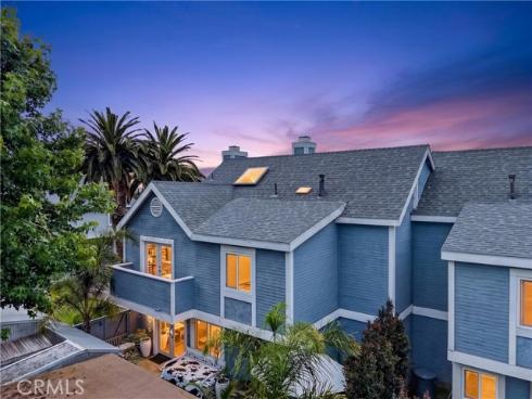 133  Cecil  D  Place, Costa Mesa, CA