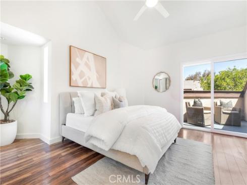 900 Hyde Court, Costa Mesa, CA
