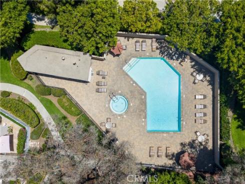 900 Hyde Court, Costa Mesa, CA