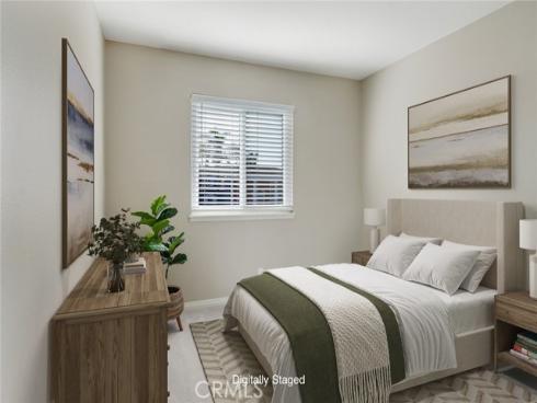 181 Yorktown Lane, Costa Mesa, CA