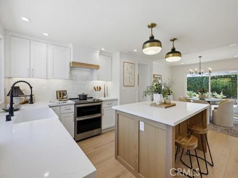 2782 Mendoza Drive, Costa Mesa, CA