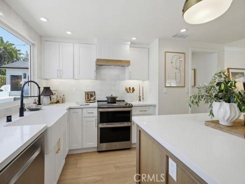 2782 Mendoza Drive, Costa Mesa, CA