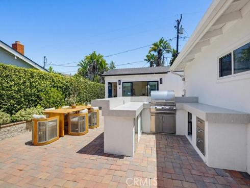 2782 Mendoza Drive, Costa Mesa, CA