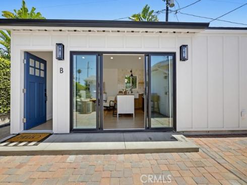 2782 Mendoza Drive, Costa Mesa, CA