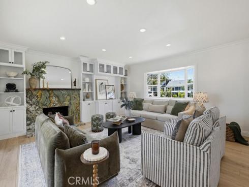 2782 Mendoza Drive, Costa Mesa, CA