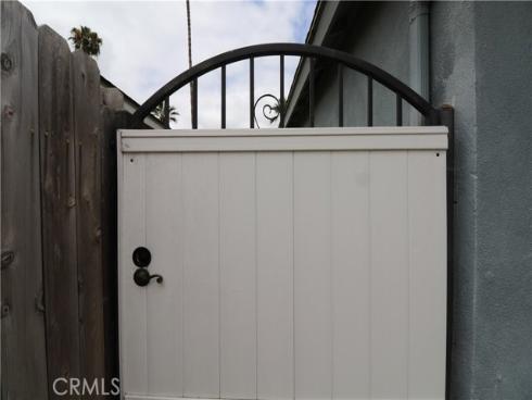3120 Pierce Avenue, Costa Mesa, CA