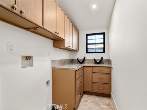 236 Wake Forest , Costa Mesa, CA
