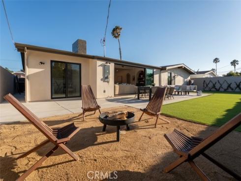 236 Wake Forest , Costa Mesa, CA
