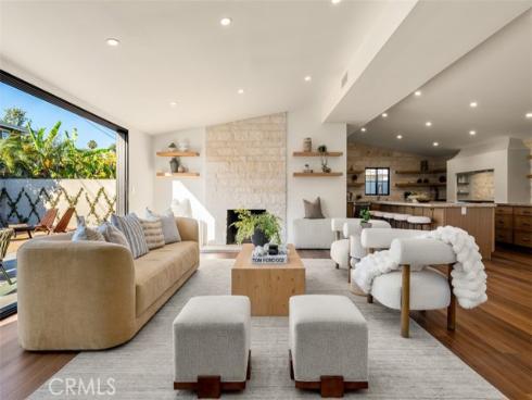 236 Wake Forest , Costa Mesa, CA