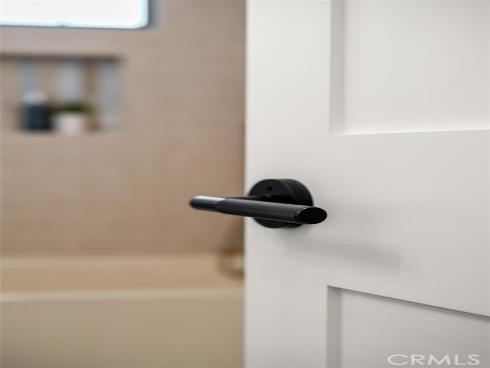 236 Wake Forest , Costa Mesa, CA