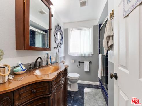 1075  Corona   Lane, Costa Mesa, CA